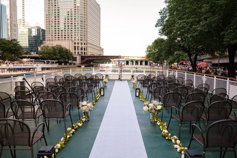 Ceremony space on Chicago's First Lady Cruise.