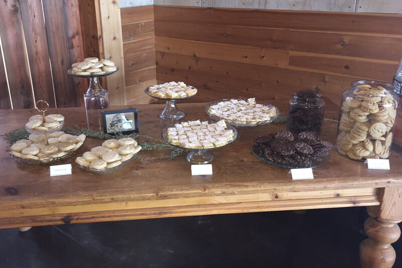 Sweets-By-SarahK-Events-Barn3