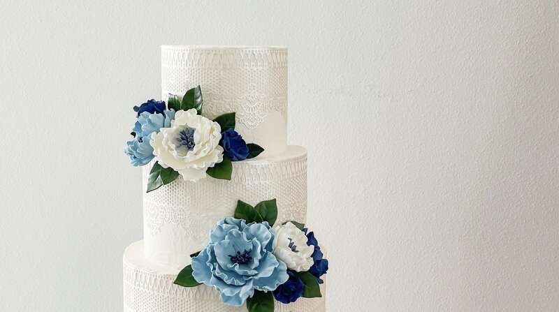 dusty-blue-and-navy-peonies-sugar-flowers-bridal-shower-cake-topper