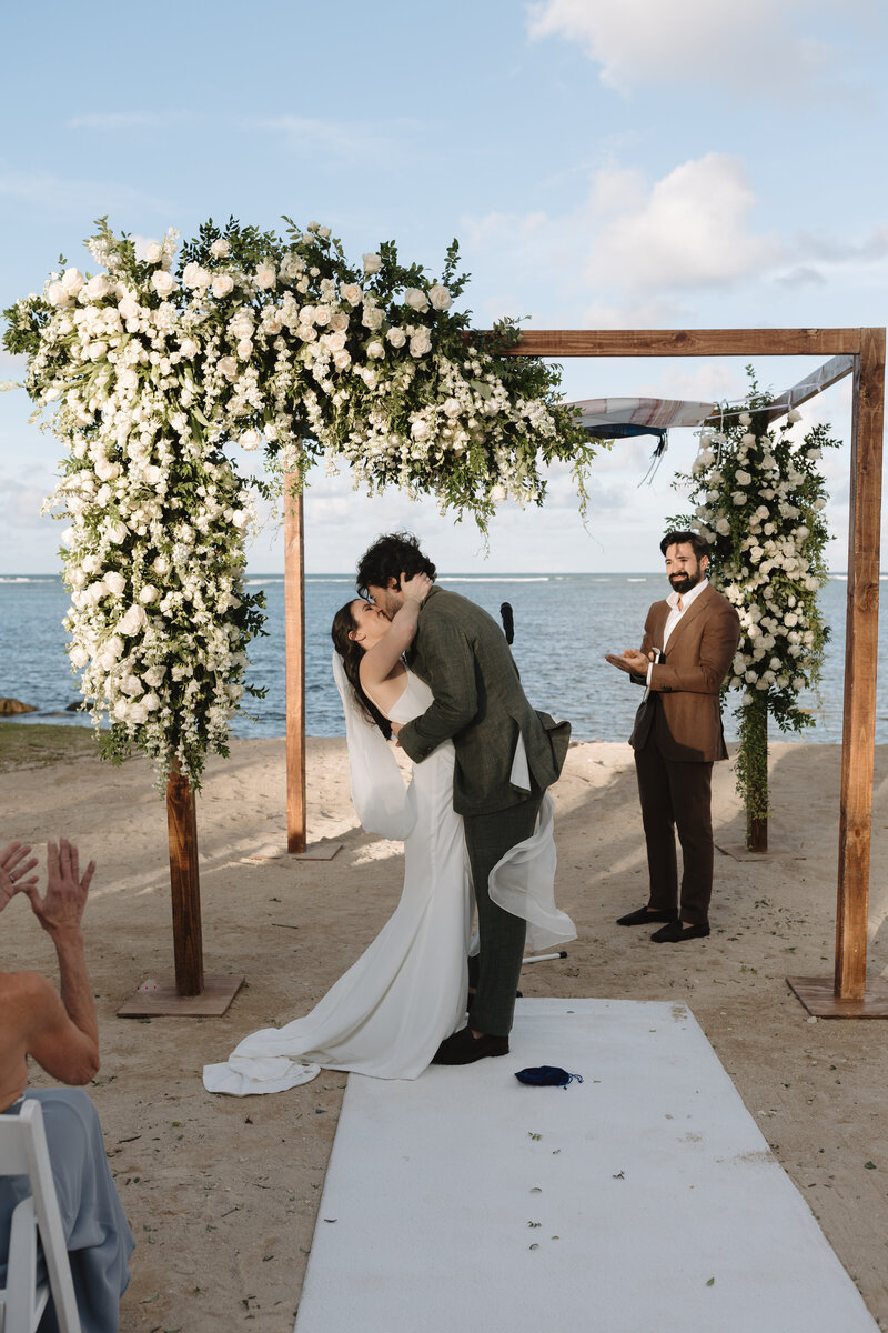 Brittany-&-Alex-Wedding-Preview-122