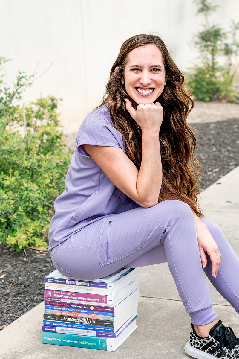 Preiss-Photography-fun-graduate-photo-ideas (12)
