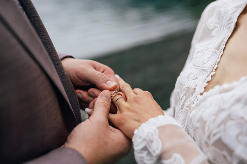 Lake-Crescent-Olympic-National-Park-elopement-photographer-7