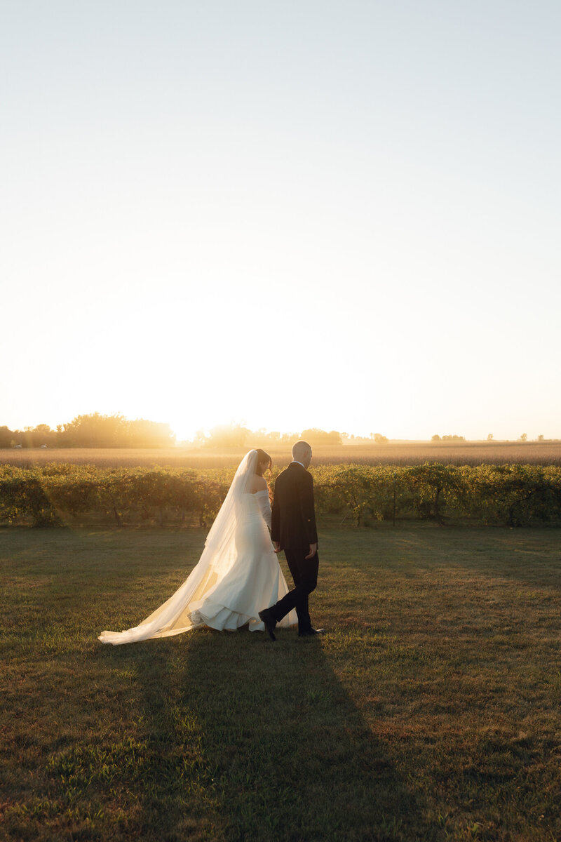 Schade Vineyard & Winery Volga SD Wedding, South Dakota Wedding Photographer, Sioux Falls Wedding Photographer-045