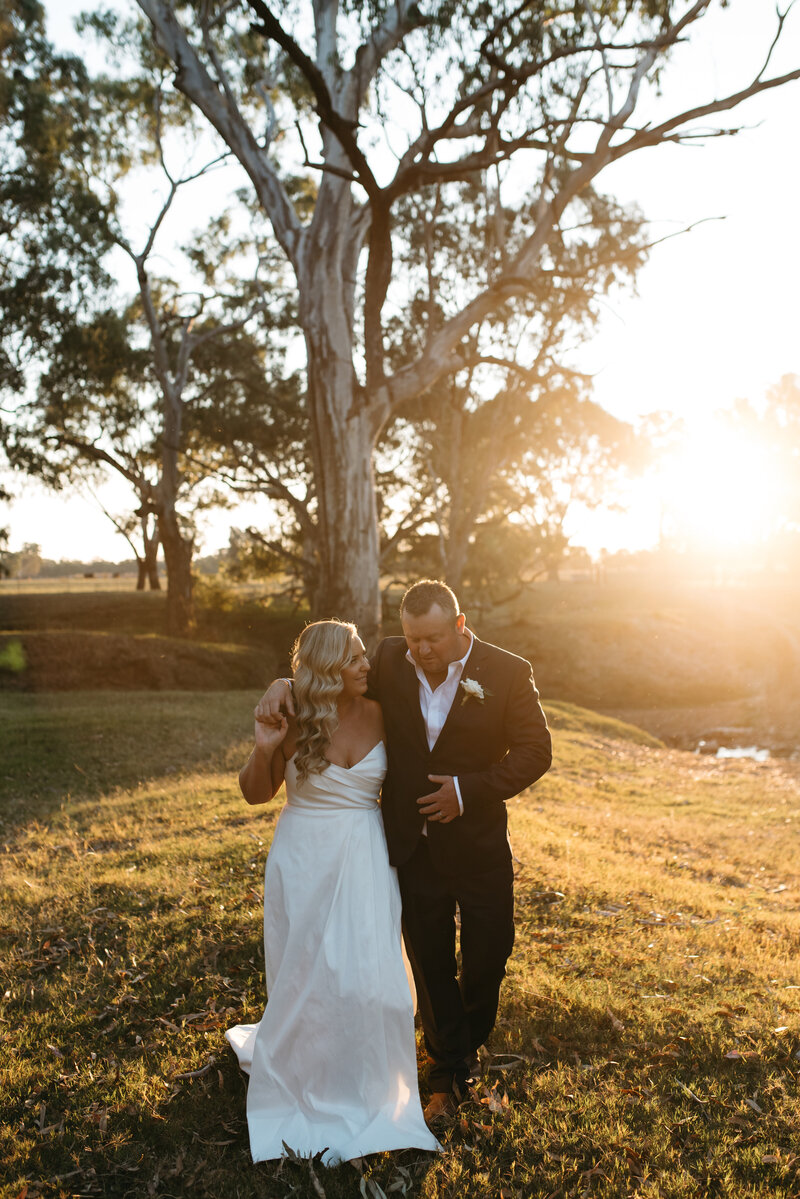 About your Wedding Photographer