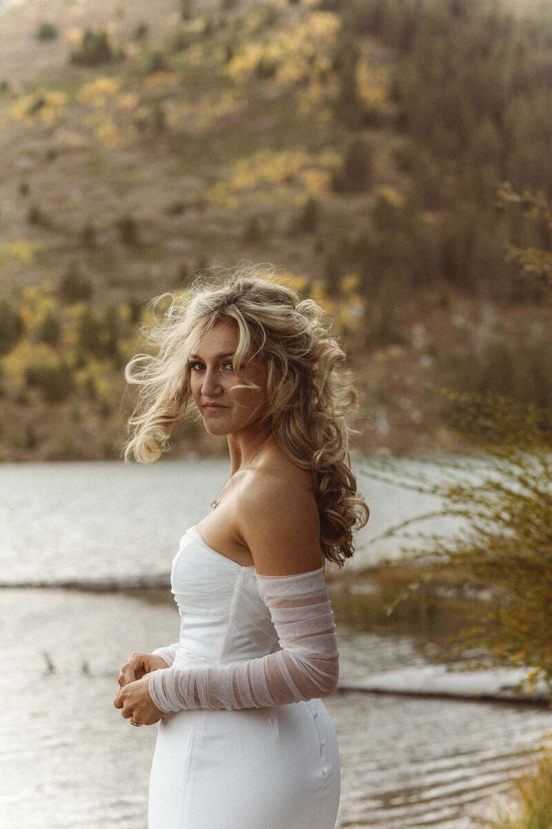22
