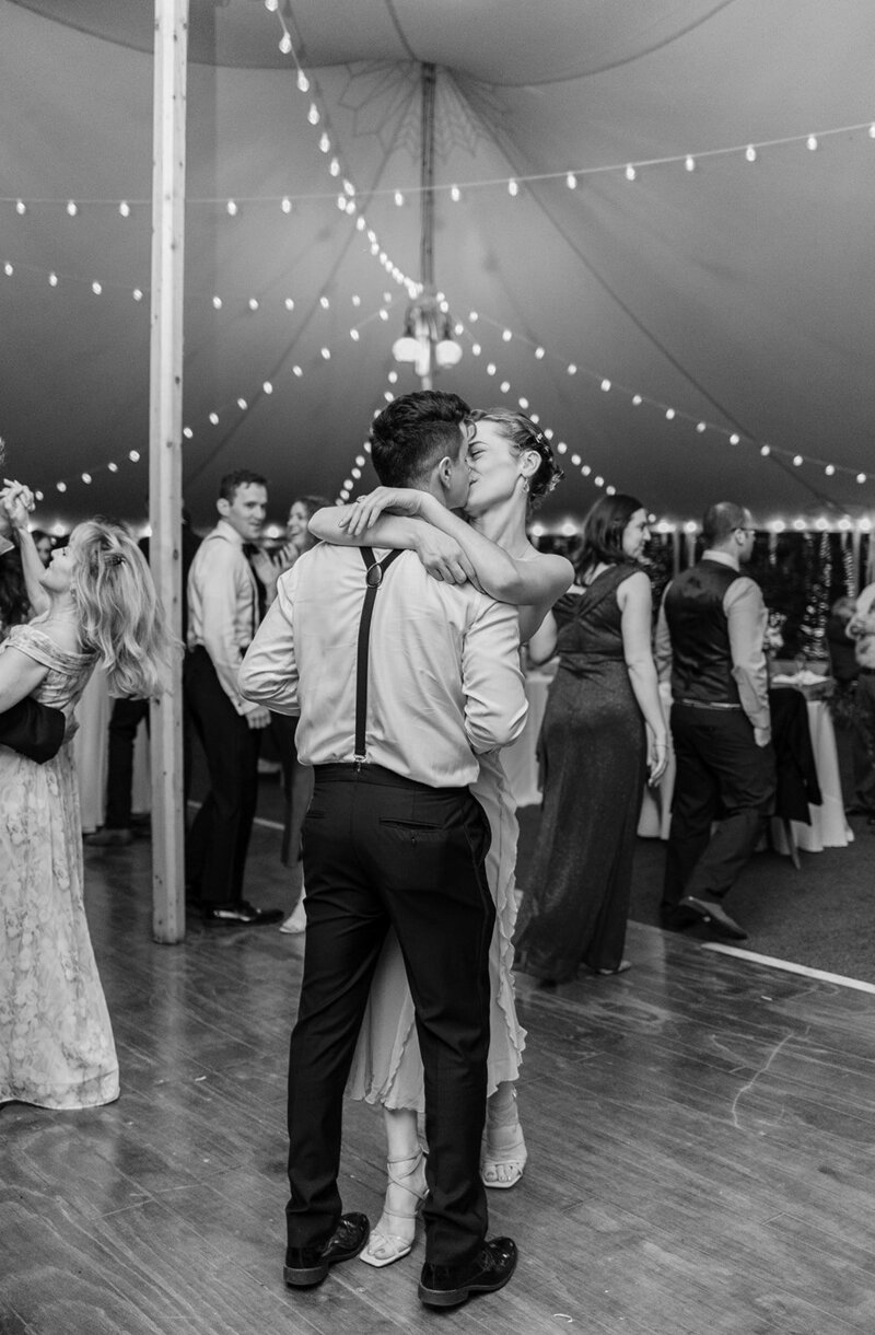 wedding-reception-sperry-tent
