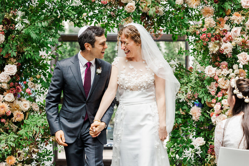 Westchester wedding photos of heartfelt vows and joyful celebration