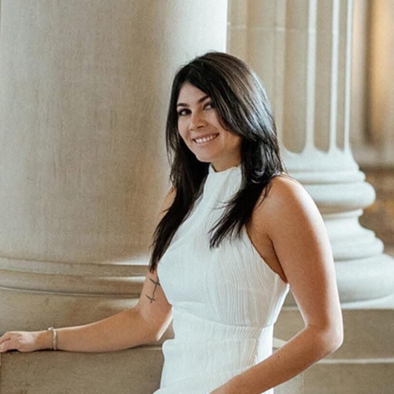 Ashlyn web designer in San Francisco City Hall