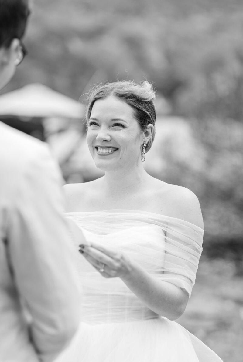 bride-reading-vows-first-look