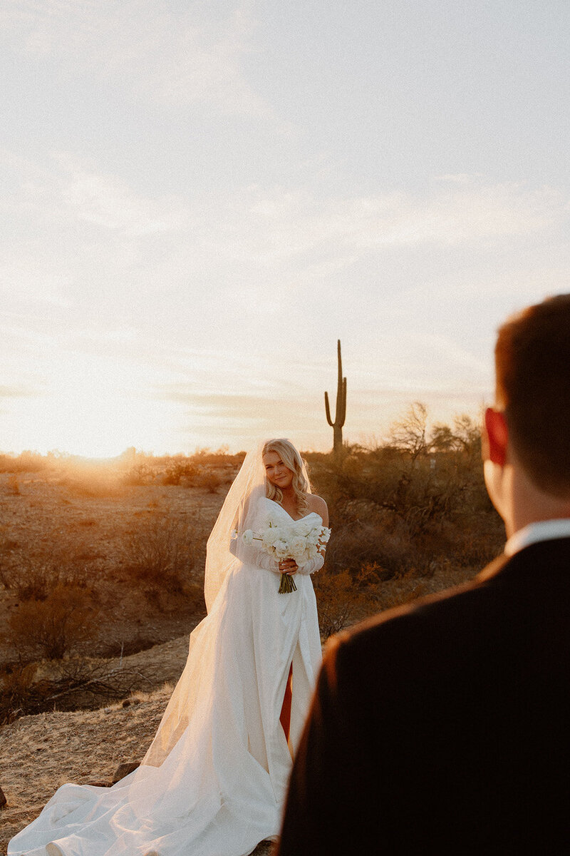 kelsey-kohl-wedding-preview-taylorraephotofilm-149