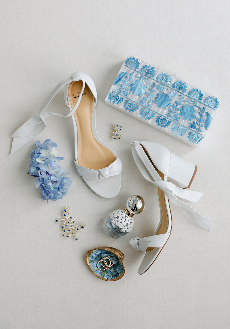 bridal-details-blue-white