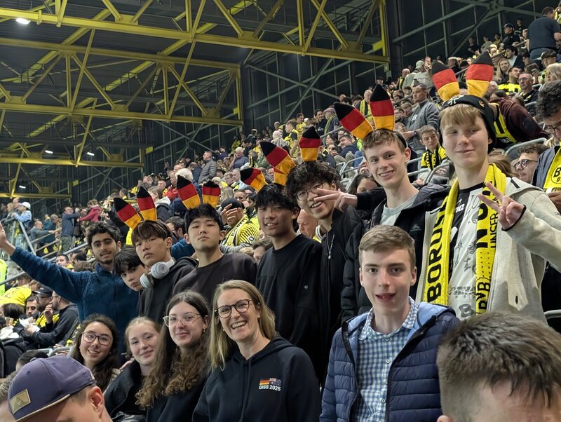 PXL_20250921_183136048