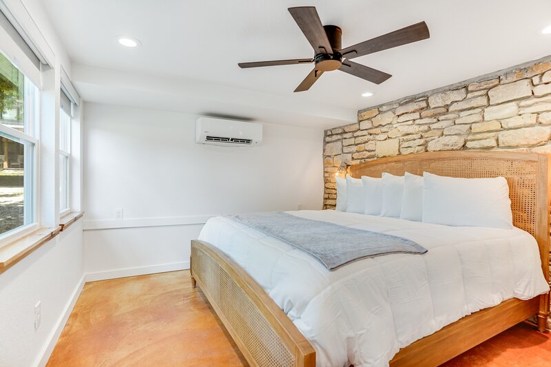 18-2nd Bedroom