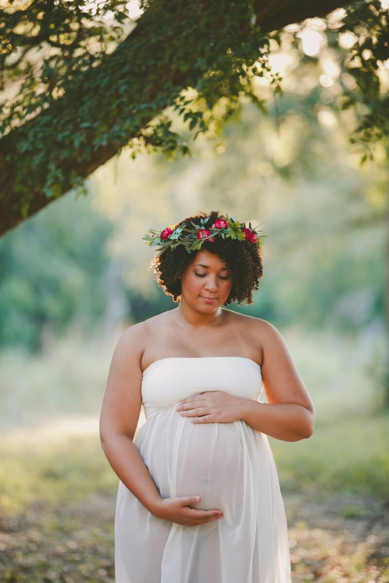 Preserve the precious moments of your pregnancy journey with our Austin maternity photographer.
