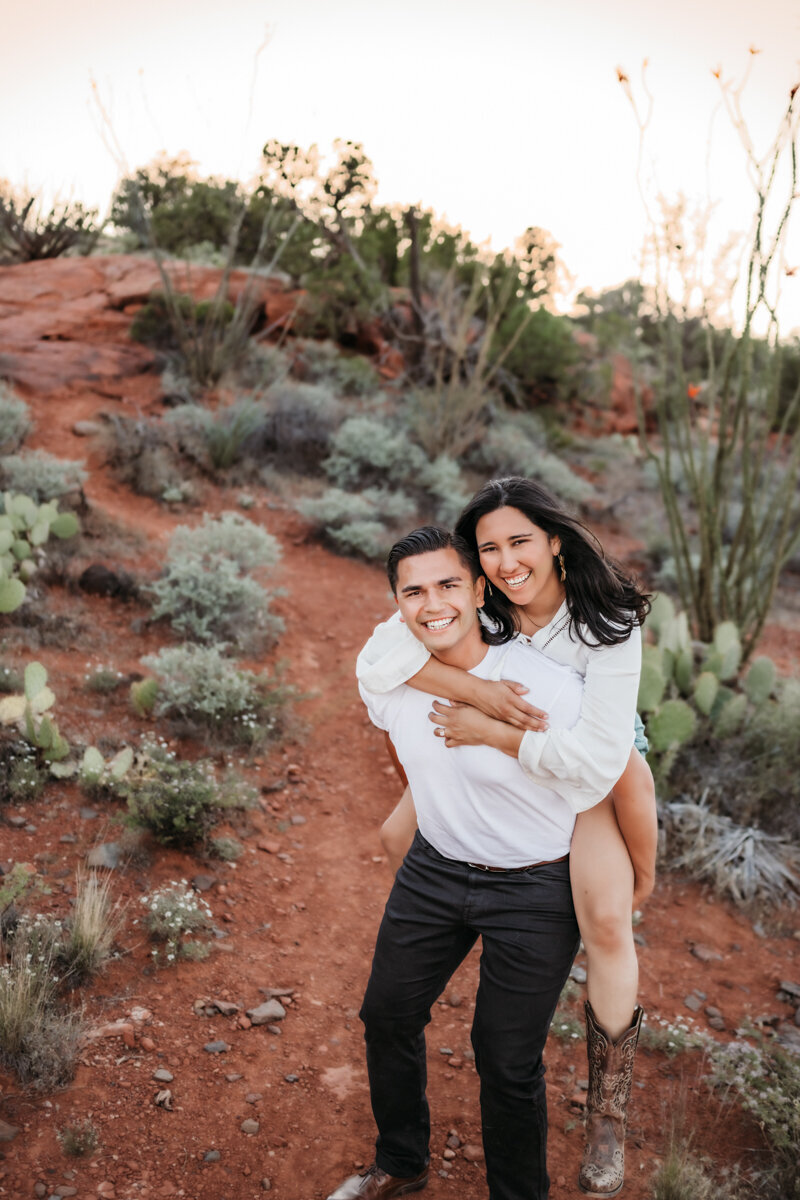 Sedona-Arizona-engagement-13