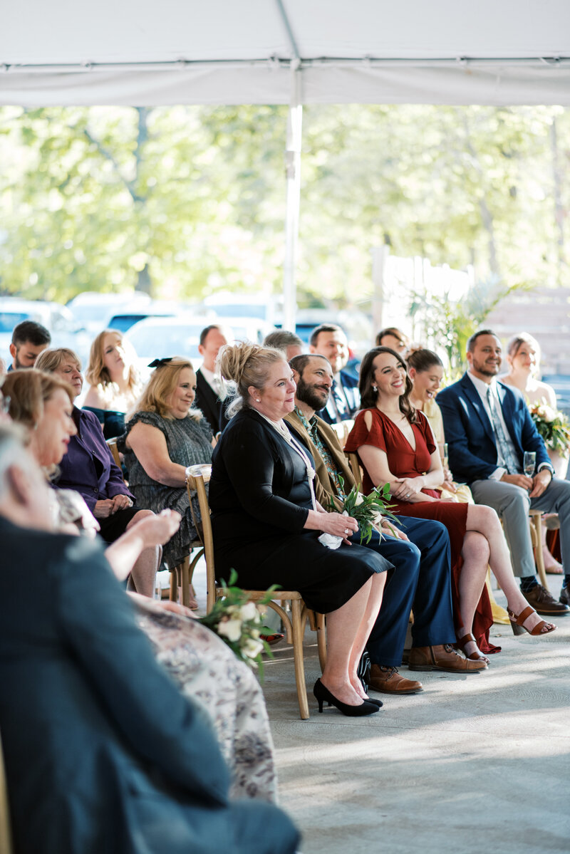 sarah-elizabeth-studio-ohio-wedding-photographer-the-landing-cummins-wedding-friday-ceremony-63