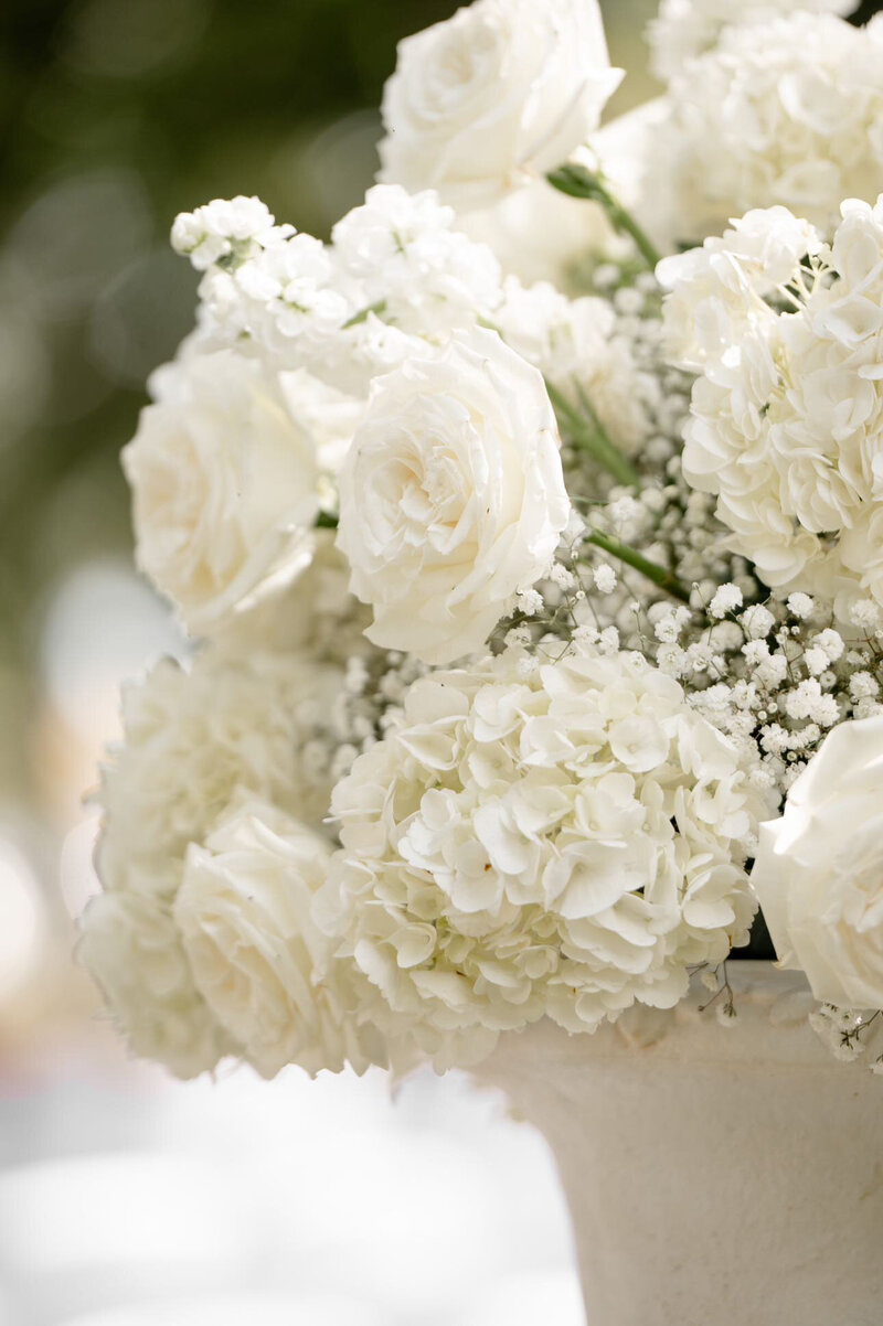 Indiana_Michigan_Wedding Planner_Lizton_Lizton Lodge_Estate_Bridal Fashion_Editorial_Wedding Decor_Outdoor Wedding