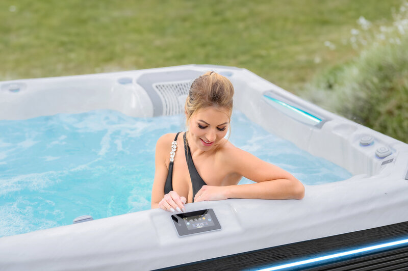 wellis-kilimanjaro-life-premium-hot-tub-cda-idaho-spokane