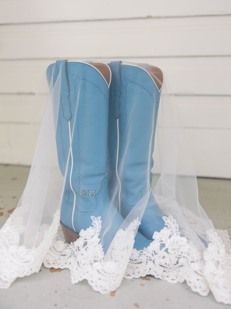 blue-wedding-boots-texas-wedding