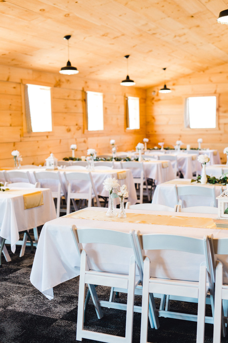 Sunset Ridge Barn Wedding Des Moines Wedding Photographer