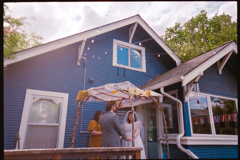 Backyard-Wedding-Portland-Jess-Buckley-Photo-9