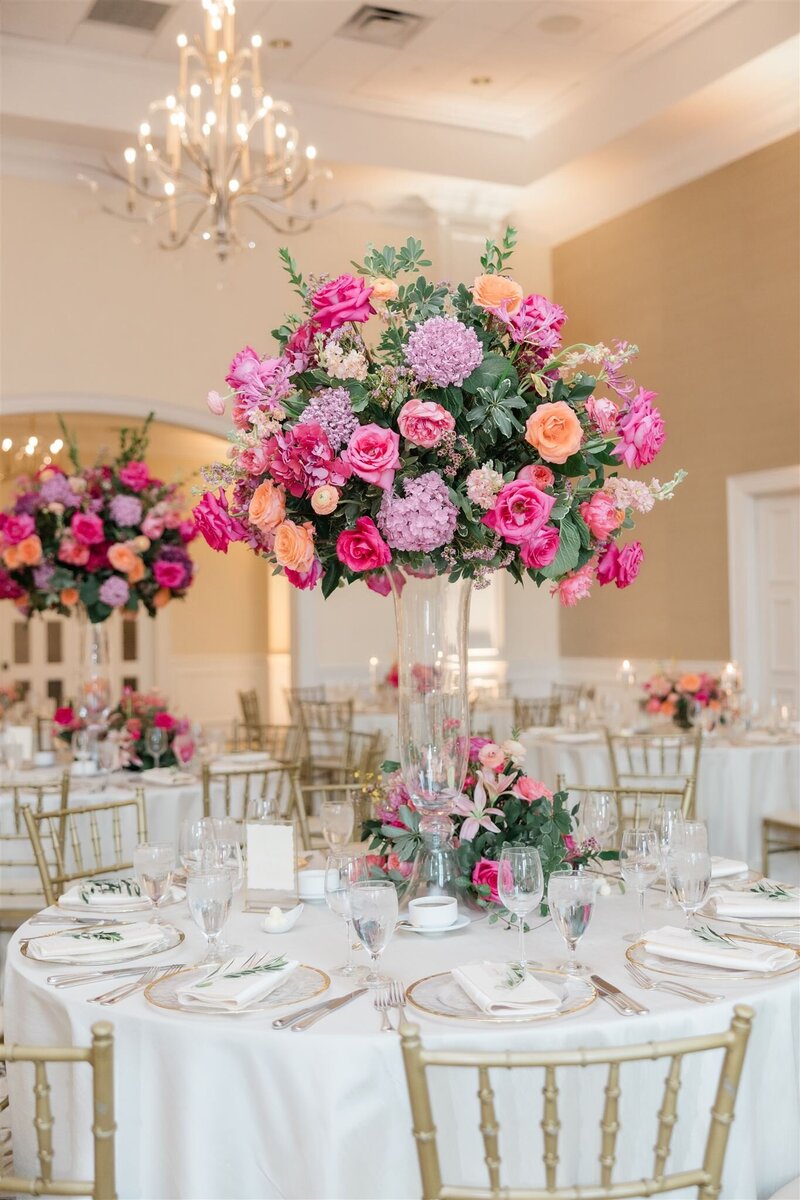 Wedding reception details at the country club of Orlando by orlando wedding photographer 