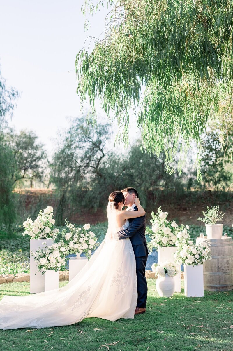 Nataly Hernandez Photography | SoCal Wedding Photographer | Destination Wedding Photographer | Film | Luxury | High end_0127