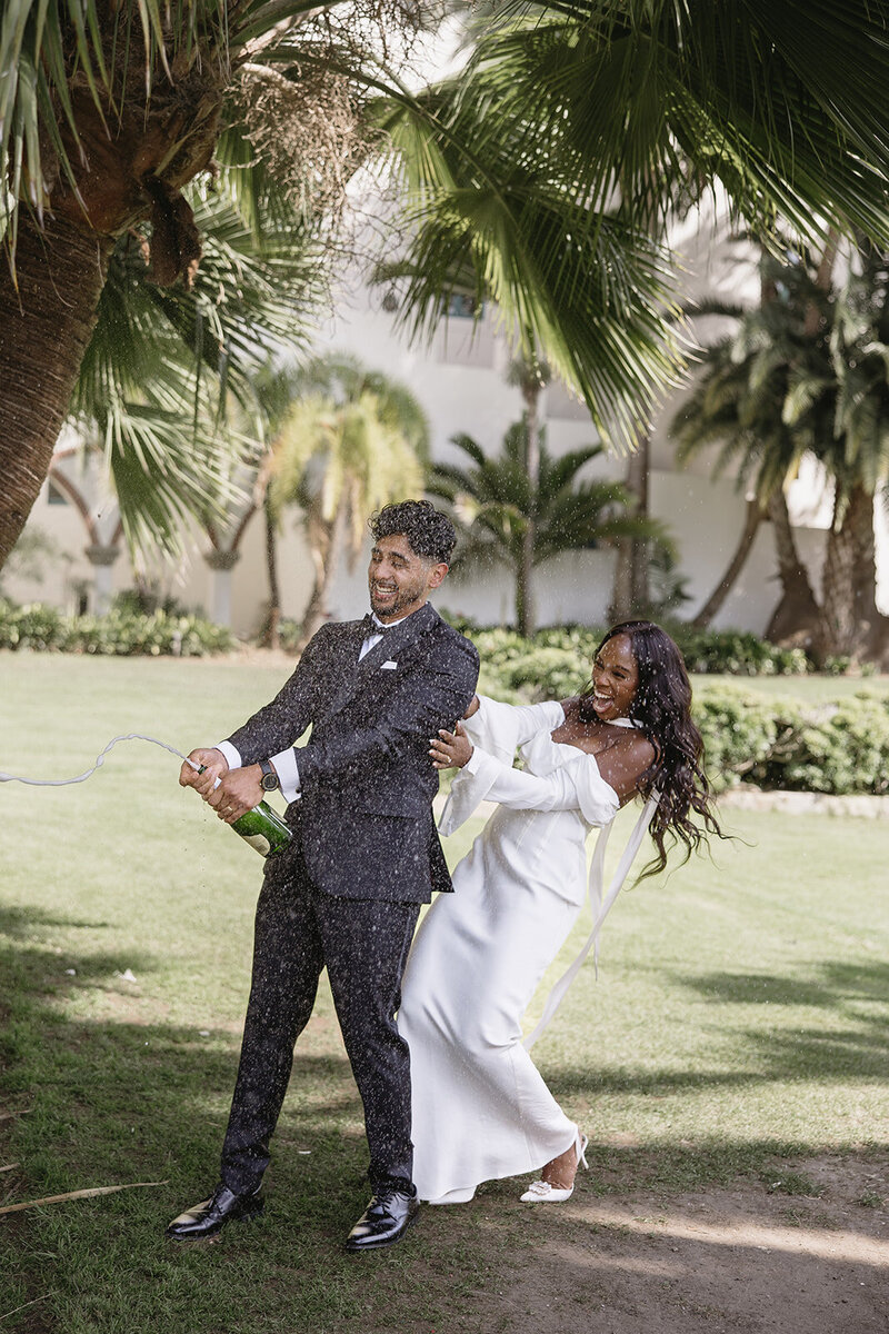 Malaya Images - Cassandra and Ivan - Sneak Peek (48 of 61)_websize