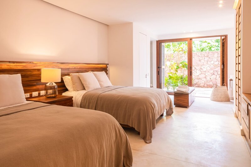 05-1-El-Careyes-Club-and-Residences-Residence-01-3BD-22