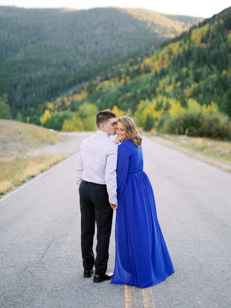 Fall Engagement in the Colorado Mountains_0011