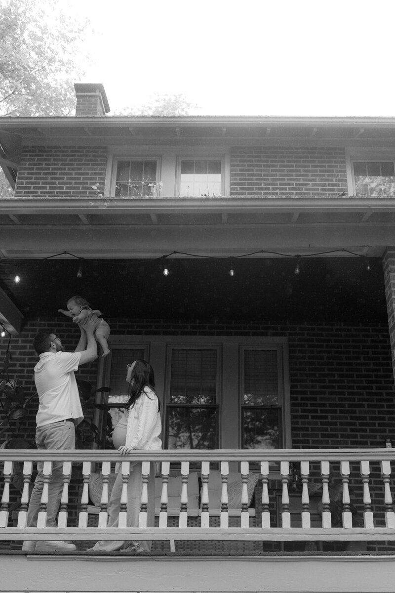 jess_+_nick_in_home_family_session (86 of 108)_websize