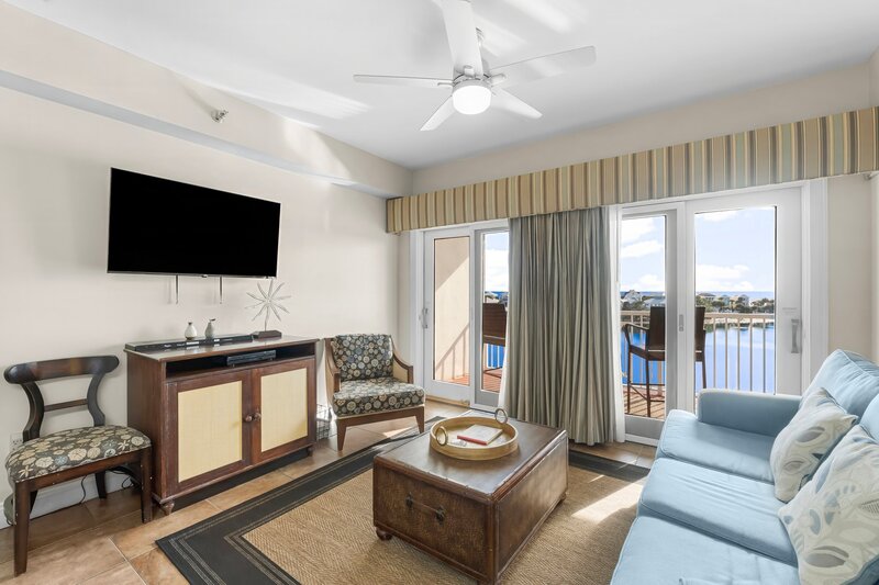 living room with seashell arm chair and dining chair