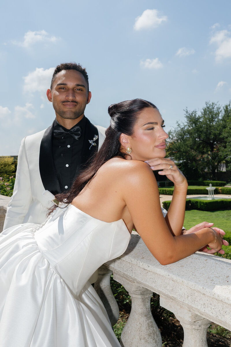 Sydnee Marie Photo -- New York Wedding Photographer -- Commodore Perry Estate, Austin Texas -- H + T -- Sneaks-15