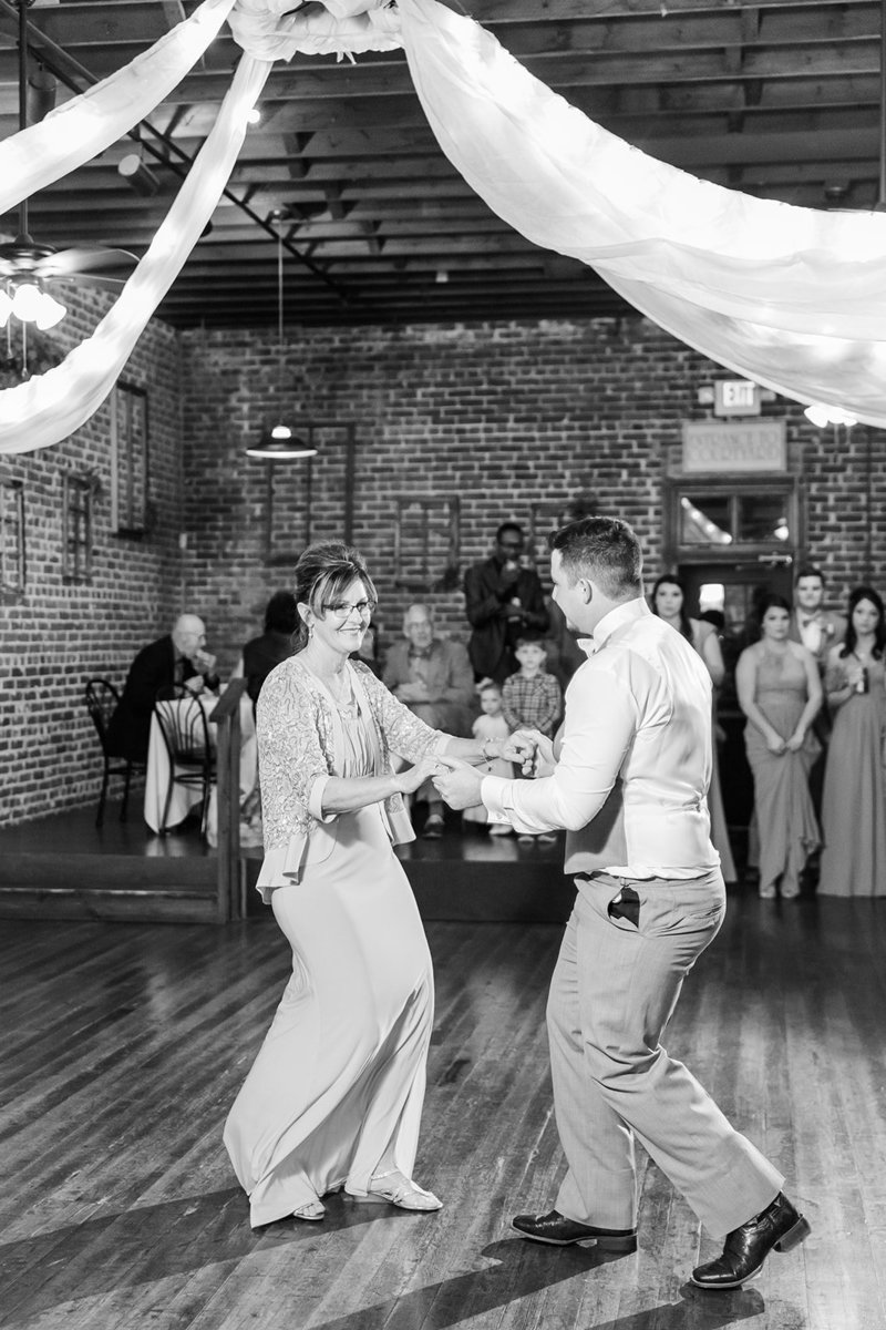 Warehouse-Event-Center-Rayne-Wedding-Photographer_47
