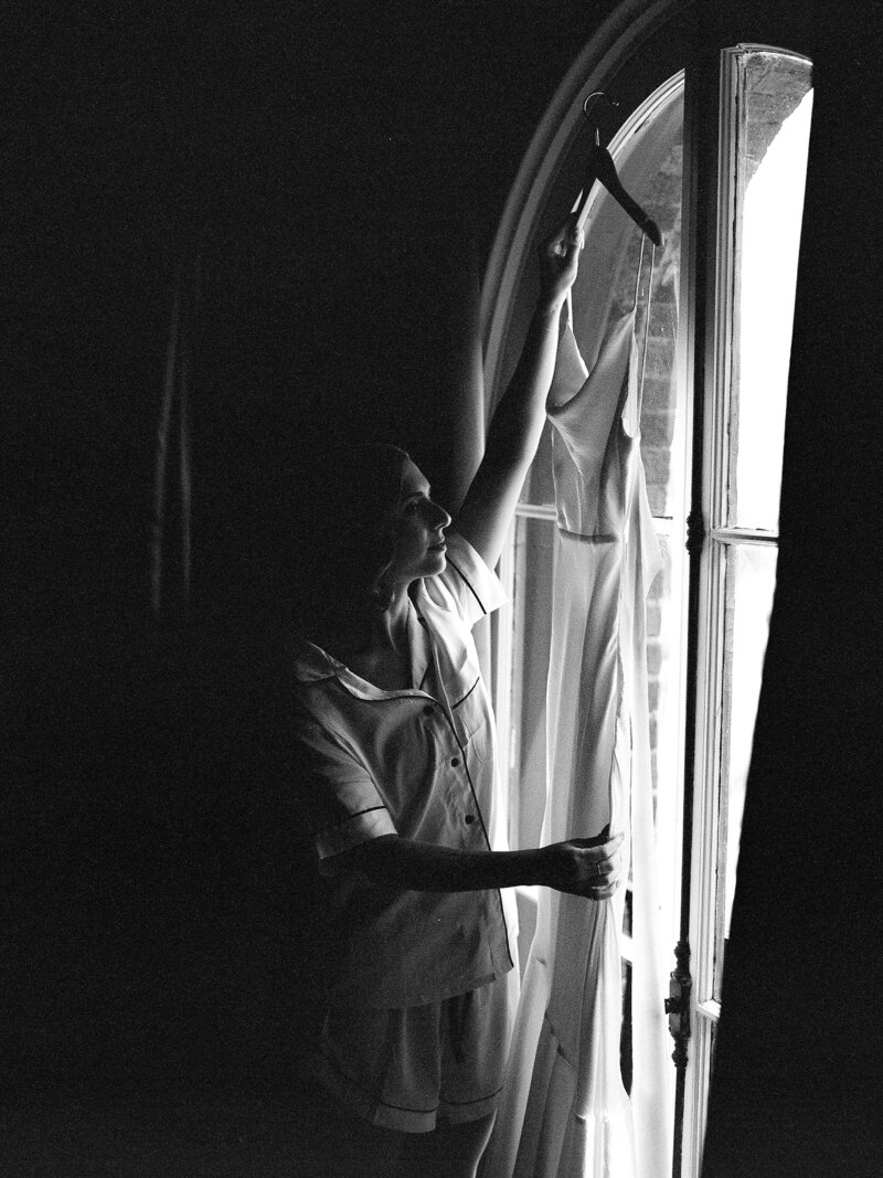 Brady Bates - The Paramour Estate-26