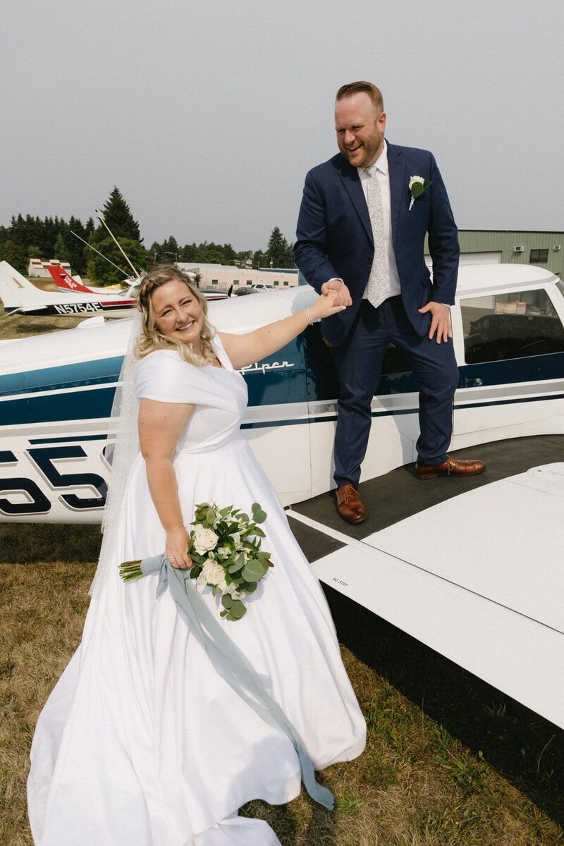 classic-and-documentary-style-wedding-photography-284