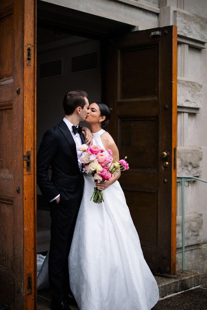 candid-elegant-boston-wedding-photography-zev-fisher-108