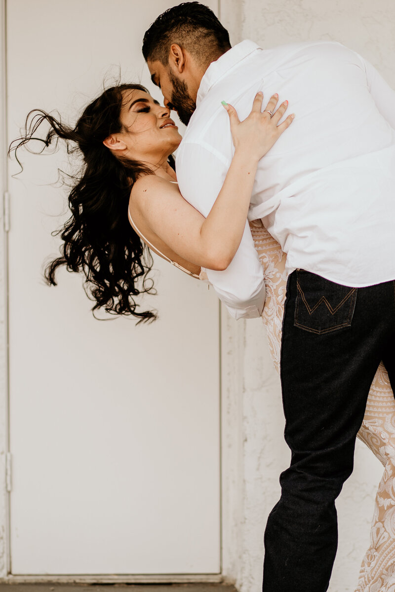 Desert joshua tree socal vegas elopement