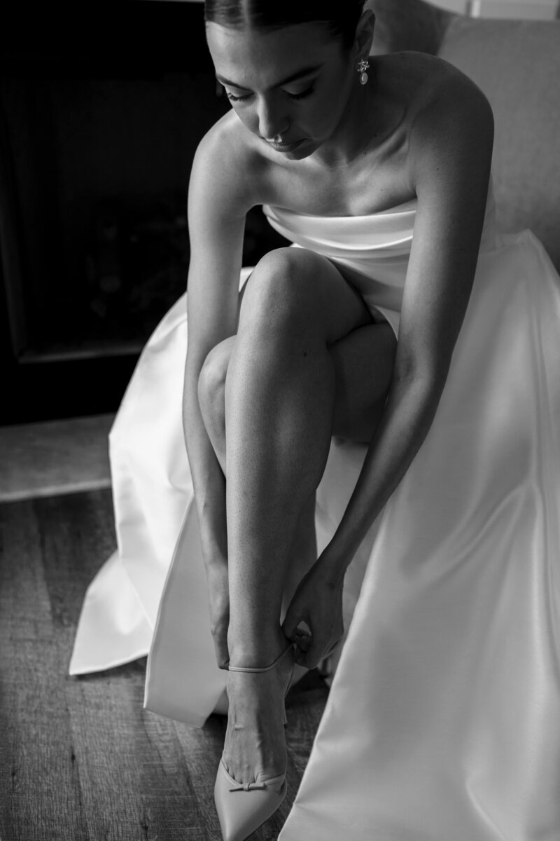 Bride getting ready at her Windham Manor NY wedding