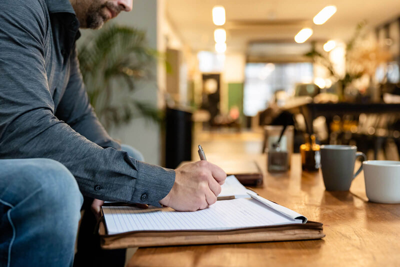 Studio Paoline Kruijssen - portfolio zakelijke personal branding fotografie - Roland NIelen Consultancy - 24