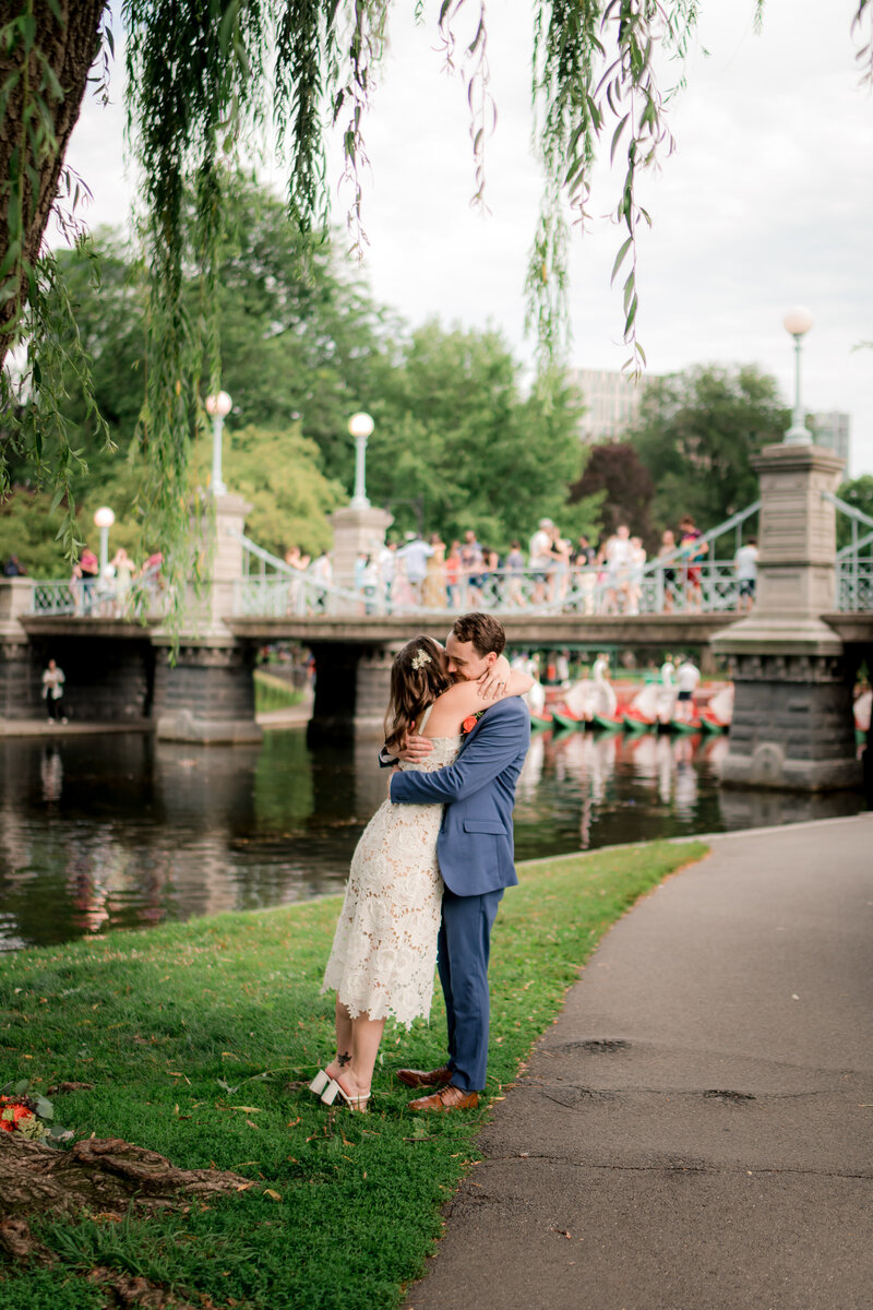 Boston-Wedding-Photographer-Boston-Public-Gardens-73
