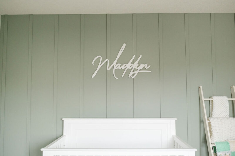 Timeless-Modern-Cozy-InHomeNewborn-BabyNursery-NaturalLightPhotographer-MapleGrove-Plymouth-GoldenValley-Minnesota2