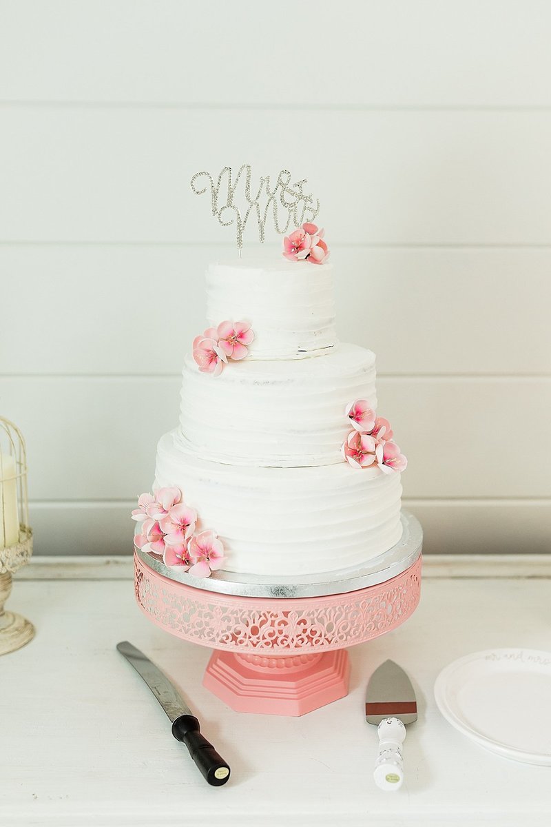 Bloomington_Indiana_The_Wilds_Wedding_Event_Venue_Country_Summer_Weddings_11