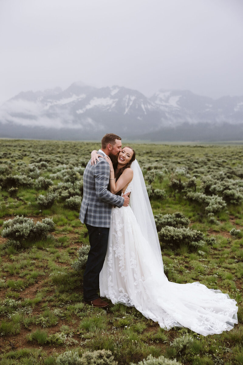 Elopement at Fishhook Creek Trail in front of the Sawtooth Mountains in Stanley, Idaho