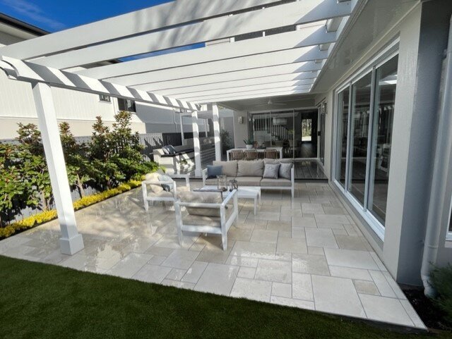 Pre-sale exterior house clean with Elite Pressure Cleaning