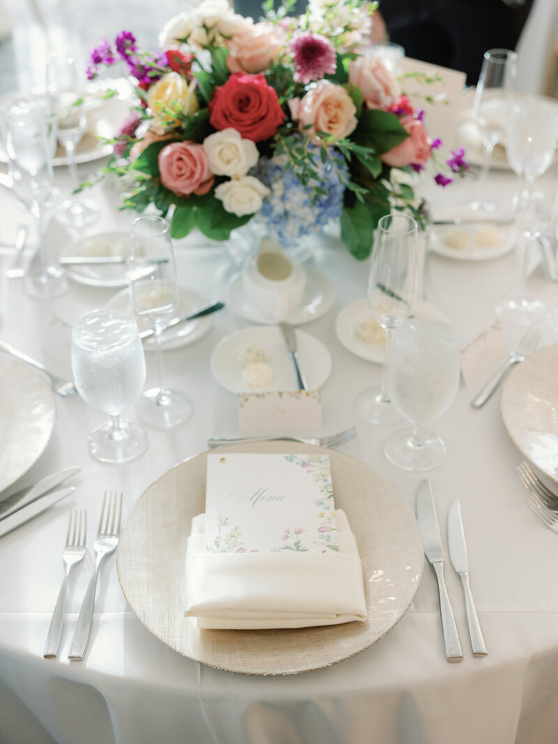 Indiana_Michigan_Wedding Planner_Carmel Indiana_Hotel Carmichael_Editorial_Wedding Decor_Reception_Dining Layout