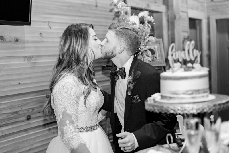 barn-sitton-hill-wedding-475A8232