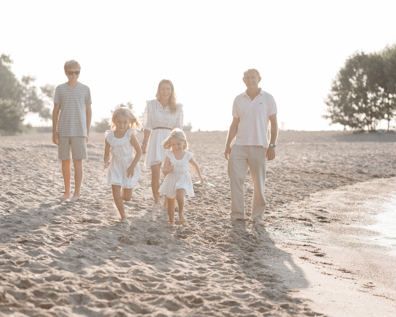 beautiful-family-of-five-session-at-the-beach-2