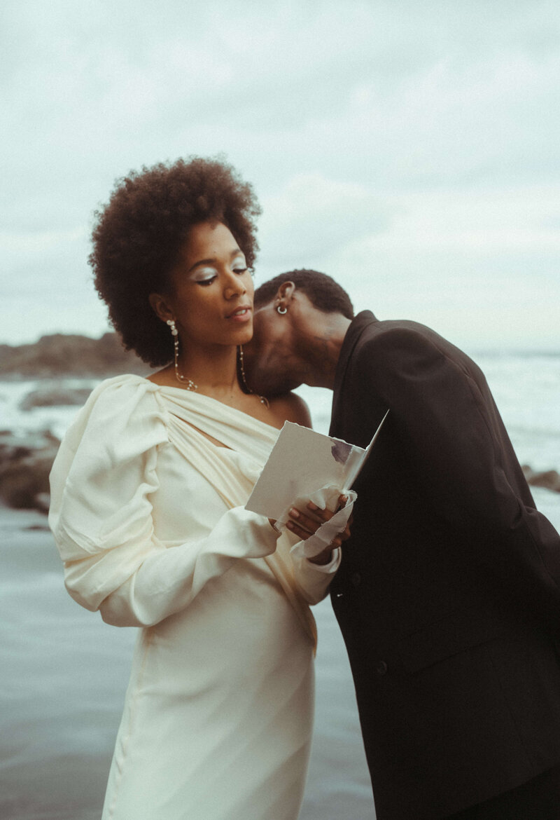 couple captured by destination wedding photographer elsie goodman