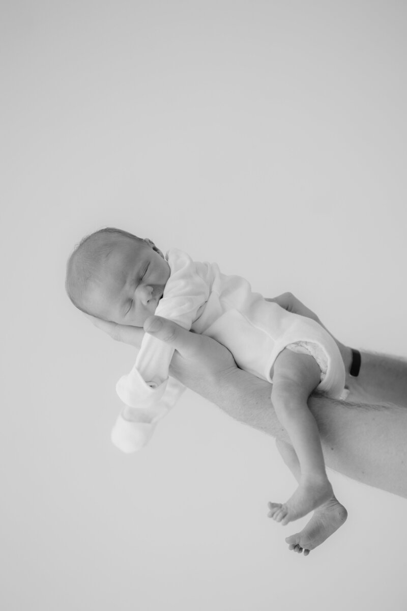 Georgia_Newborn121-103
